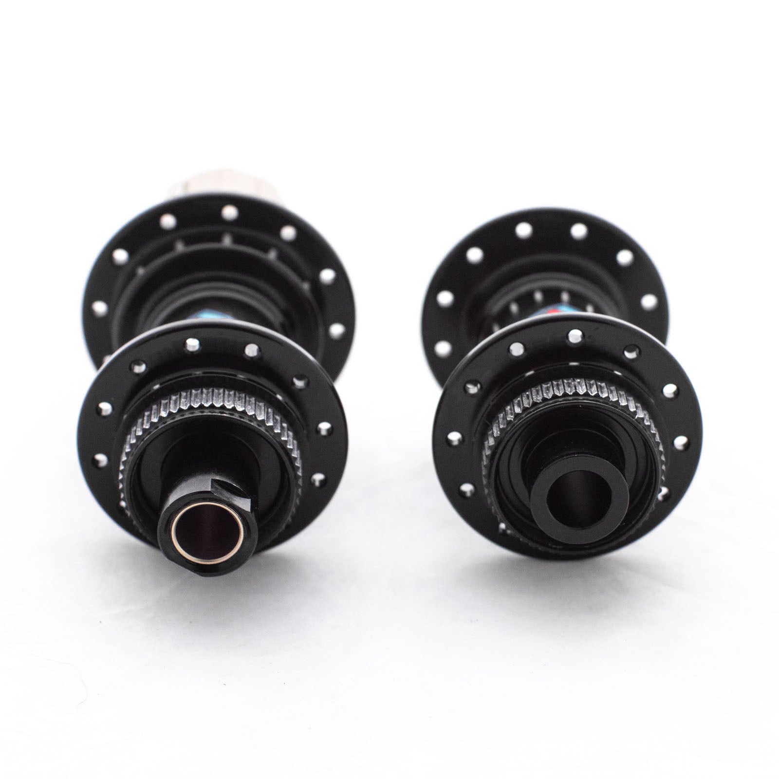 Pacenti MTB hub C-LOCK Disc Front BOOST 110x15mm