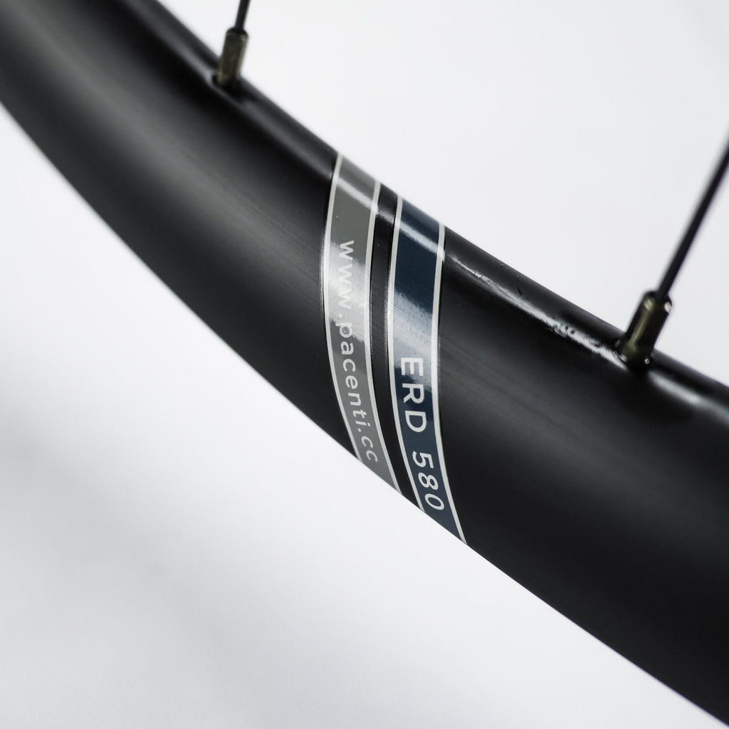 Pacenti FORZA-C Wide 30 Carbon Disc Wheelset 650b