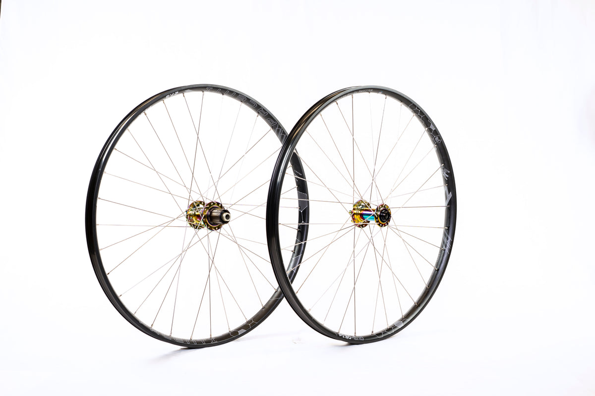 Pacenti PI30-END Wheelset 27.5" Boost - Oil Slick