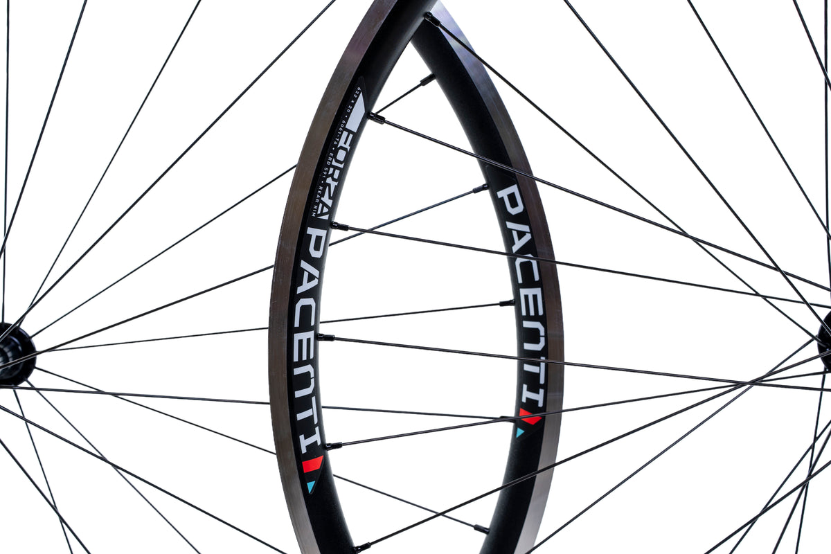 Forza Rim Brake Wheelset 700c 28/32 Hole Old Decal