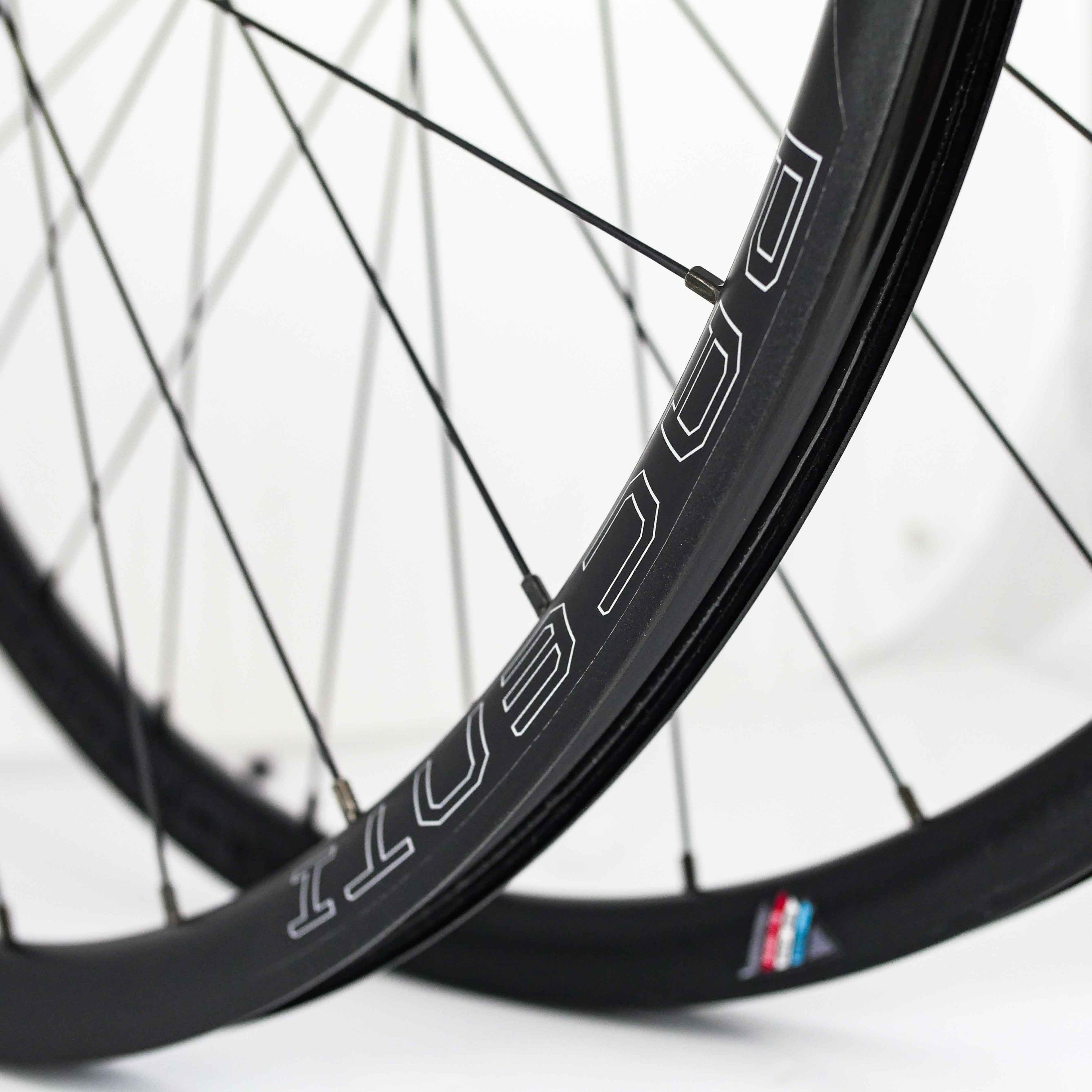 Forza Alloy Disc Centre-Lock 700c Wheelset
