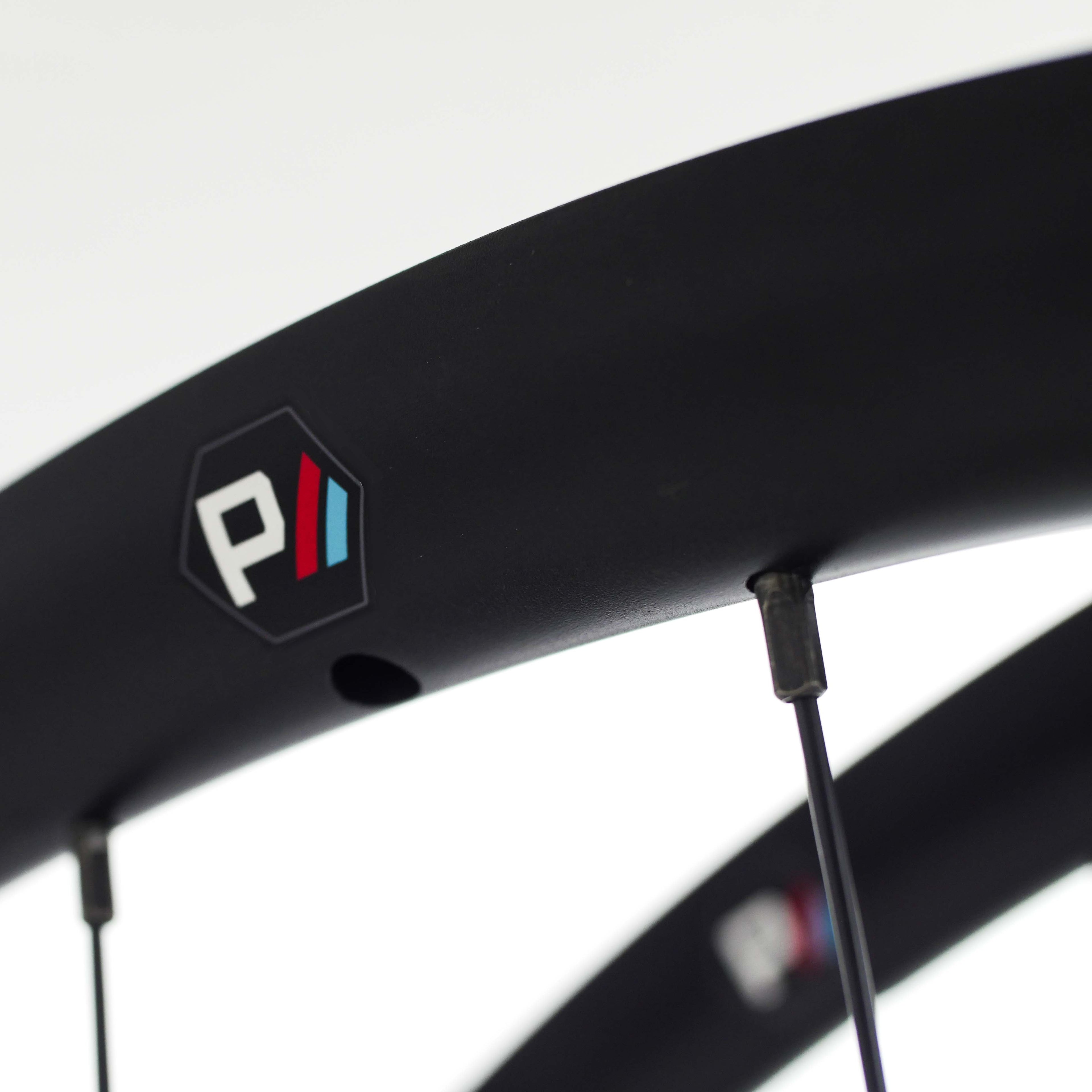 Forza Alloy Disc Centre-Lock 700c Wheelset