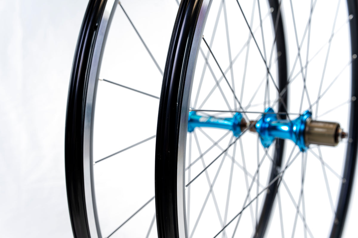 WB Alloy Rim Brake Wheelset 700c - Blue